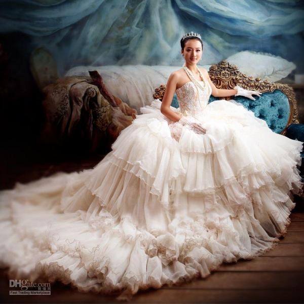 The wedding dress from coming to america pictures The wedding dress from coming to america pictures
